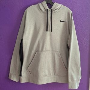 Men’s Nike Therma-Fit hoodie